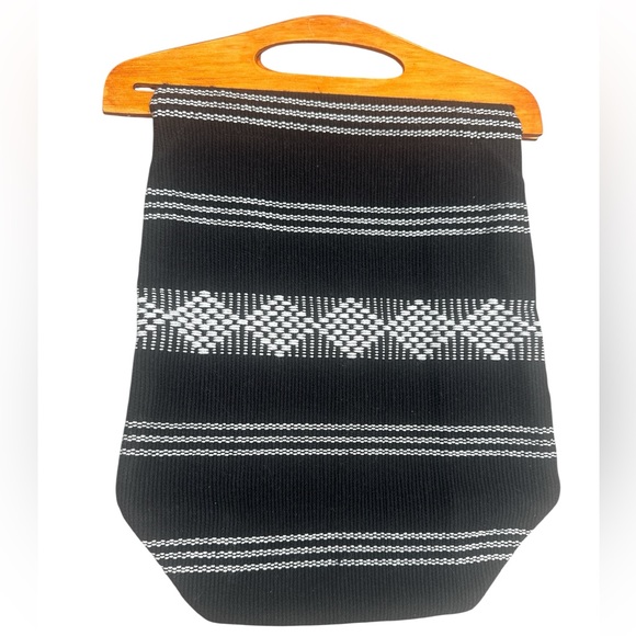 Handmade in Mexico patterned and textured hand bag - Picture 1 of 4